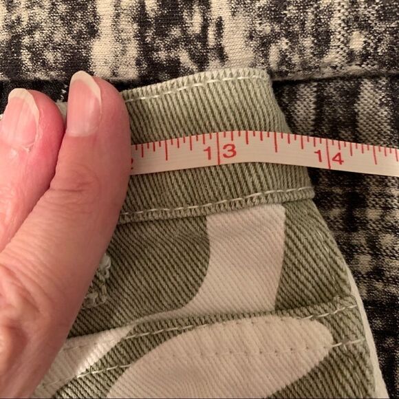 Shein olive and white animal print jeans S - Picture 8 of 11